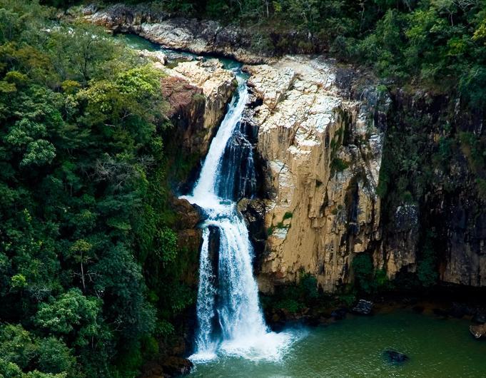 Pousada Araras Lago De Furnas Sao Jose da Barra Exteriör bild